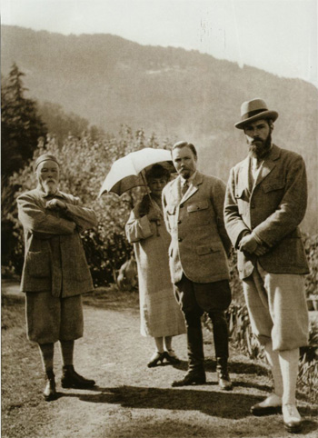 Семья Рерихов. Индия, 1930